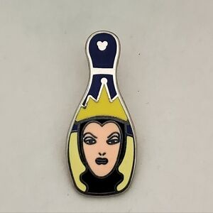 Disney Pin Trading Evil Queen Villains Bowling Pins Snow White Hidden Mickey Pin